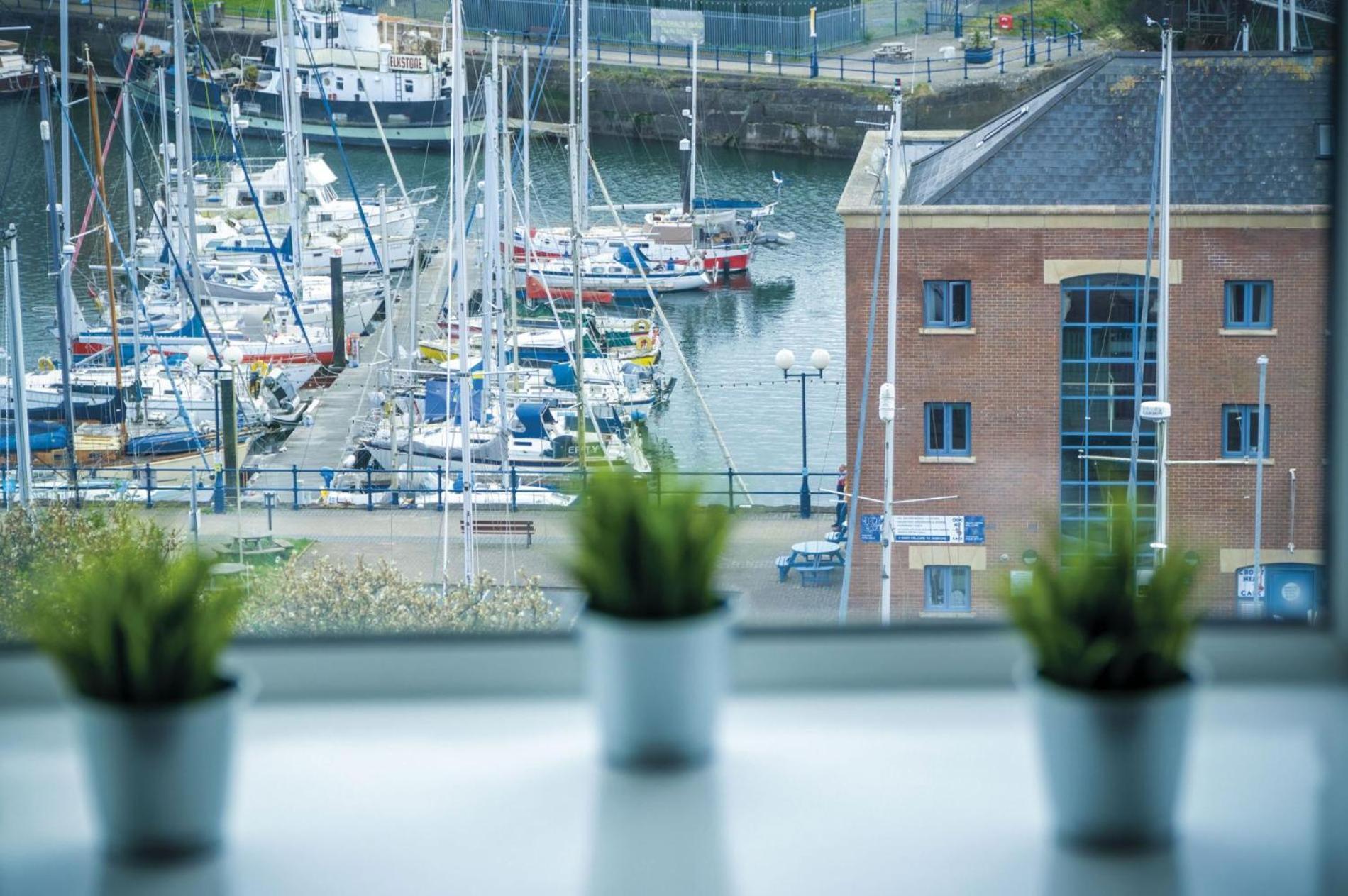 Beach Haven Hideout - 2 Bedroom - Milford Haven Exterior foto
